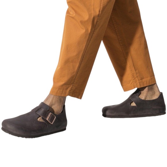Birkenstock London Oiled Leather Clogs Size EU42 (L11 M9) Brown Slip On Germany - Picture 1 of 16